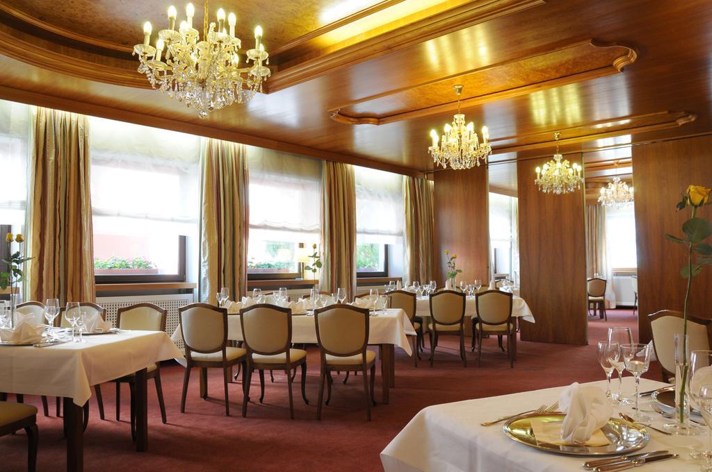 Hotel - Restaurant Erich Roediger Bad Staffelstein Bagian luar foto