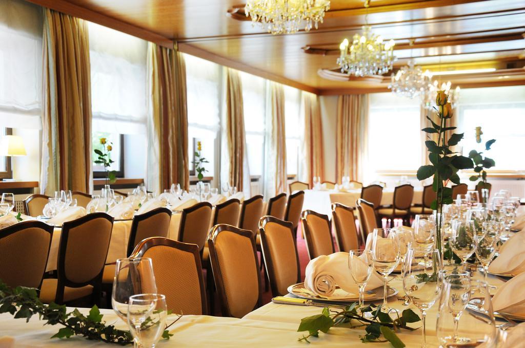 Hotel - Restaurant Erich Roediger Bad Staffelstein Bagian luar foto