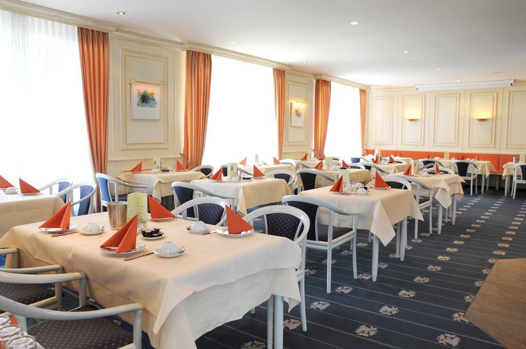Hotel - Restaurant Erich Roediger Bad Staffelstein Bagian luar foto